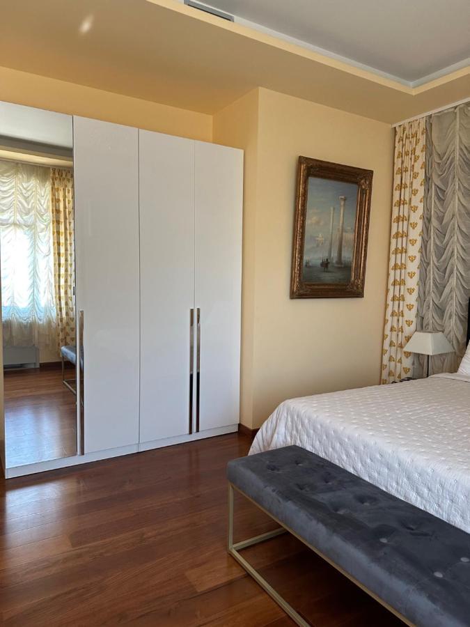 Villa Isabella - Luxury With Style Right Next To The Beach, Private Pool And Sea View Opatija Exterior foto